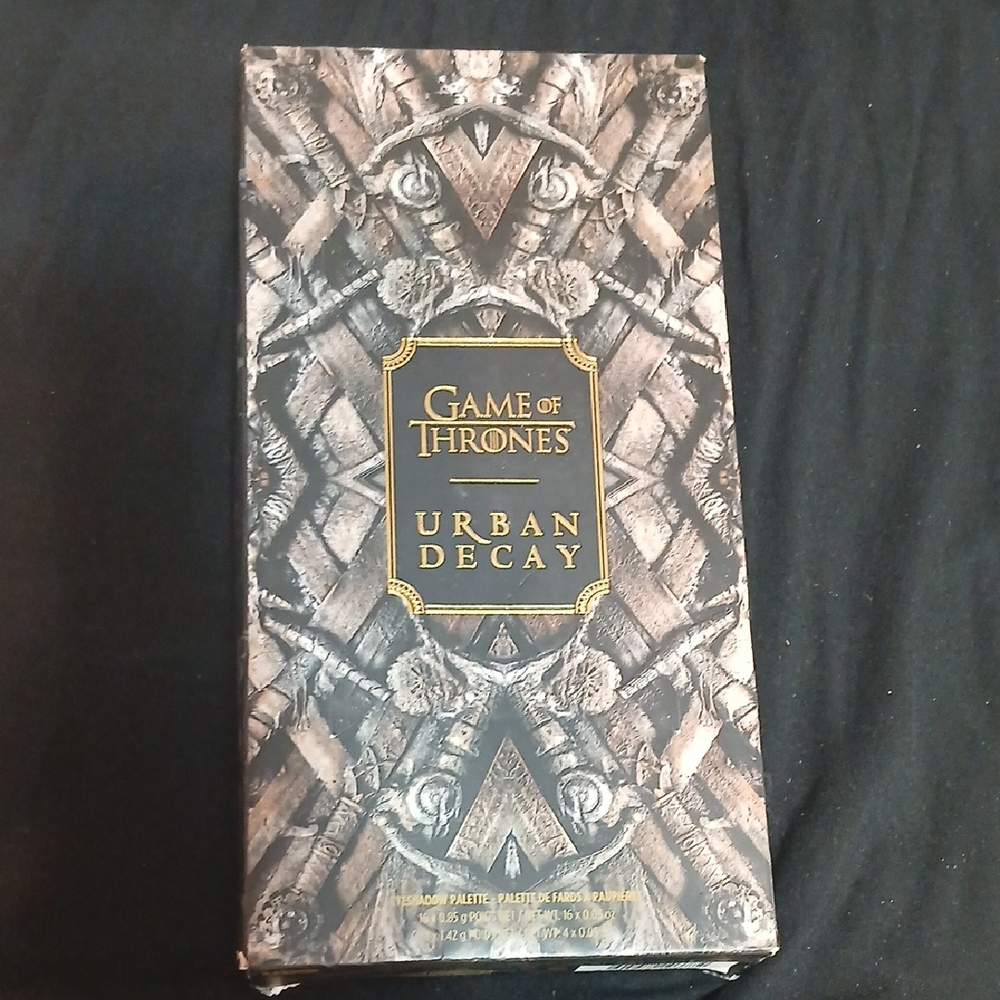 Urban Decay Game of Thrones Limited Edition Palette